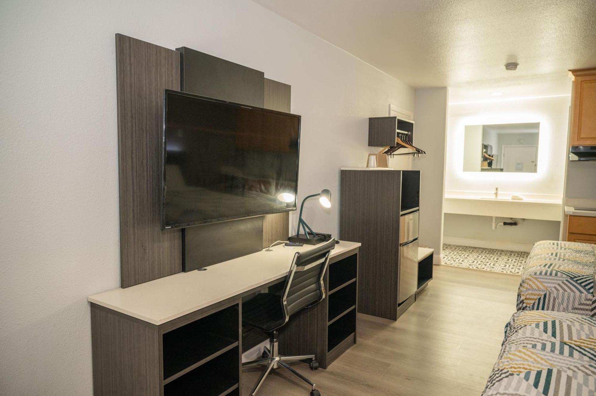 Hotel 6 Soledad, Ca 2*